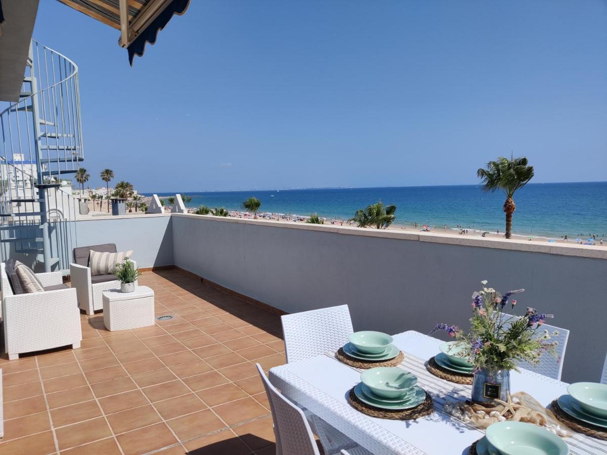 Ático Al Sol en primera línea de playa Apartamento Rota Exterior foto